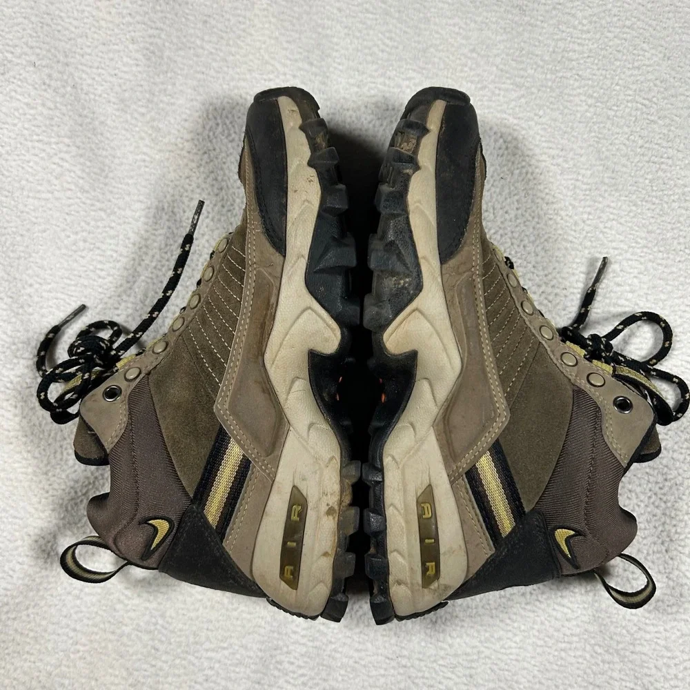 Vintage Nike ACG Air Hiking Boots Shoe Mens 8 Brown Tan Waterproof Leather Trail